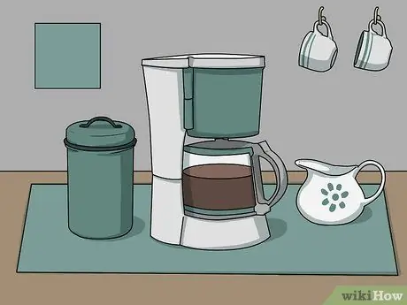Установите кофеварку на кухне Шаг 10
