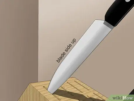 Храните ножи на кухне Шаг 4