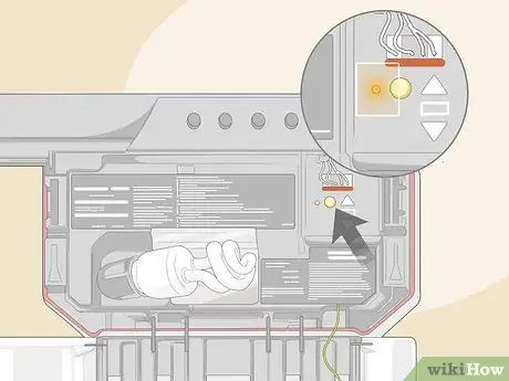 Сброс устройства открывания гаражных ворот Liftmaster Шаг 3