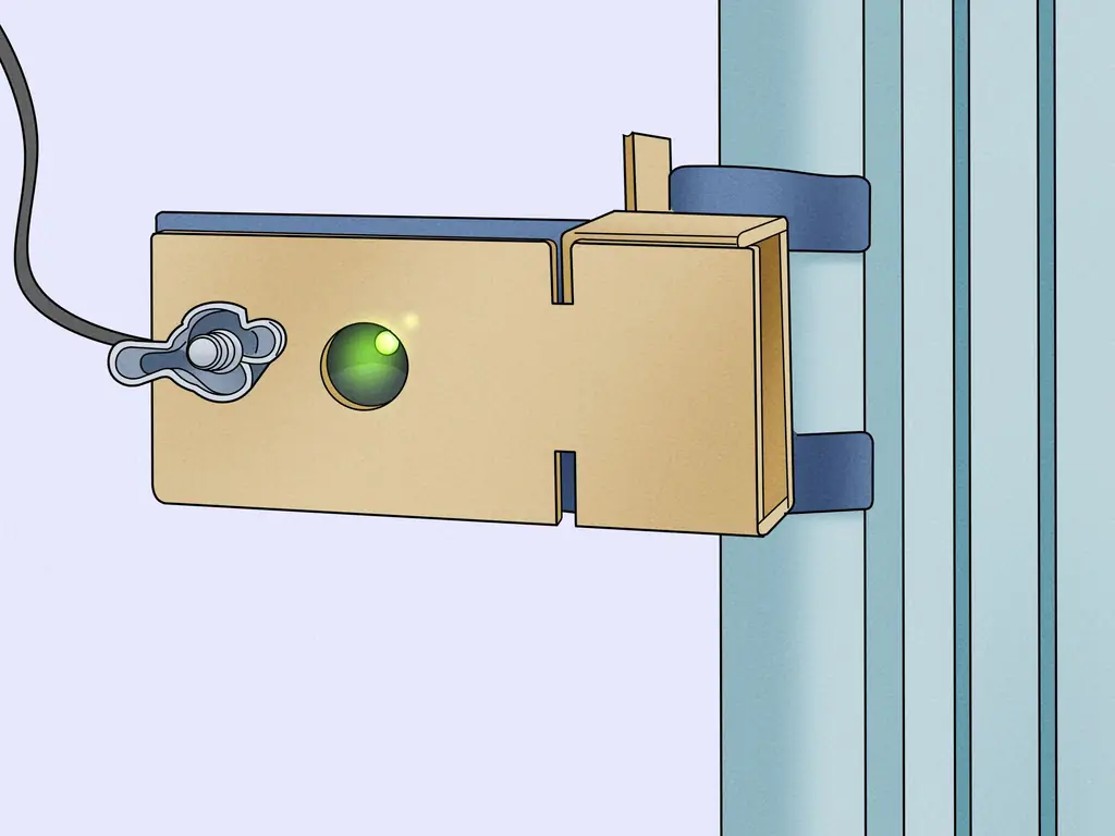 3 способа закрыть гаражные ворота, когда солнце светит в глаза электронике