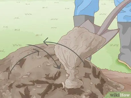 Поддержание кучи компоста Шаг 2