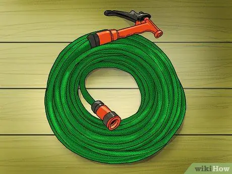 Купить базовые садовые инструменты Шаг 6