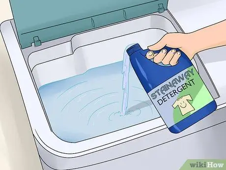 Работа в полуавтоматической стиральной машине Шаг 5