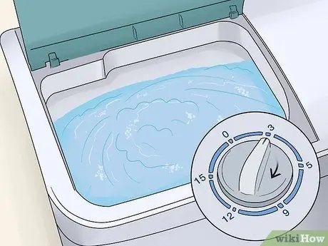 Работа в полуавтоматической стиральной машине Шаг 6