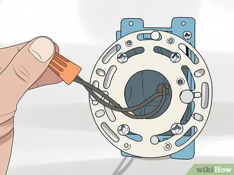 Подвесить бра Step 15