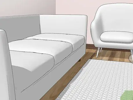 Осветите гостиную без потолочных светильников Шаг 10