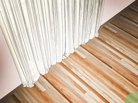 Осветите гостиную без потолочных светильников Шаг 8