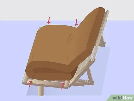 Сложите футон Step 6