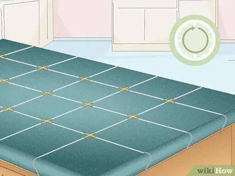 Накройте столешницы из ламината плиткой Step 11