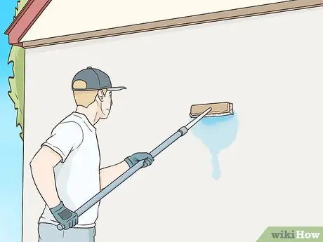 Очистка системы внешней изоляции и отделки (EIFS) Шаг 12