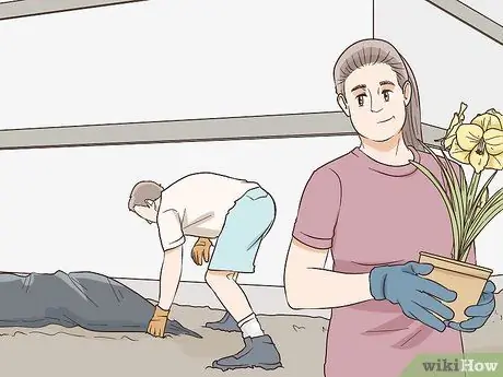 Очистка системы внешней изоляции и отделки (EIFS) Шаг 2