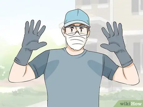 Очистка системы внешней изоляции и отделки (EIFS) Шаг 3