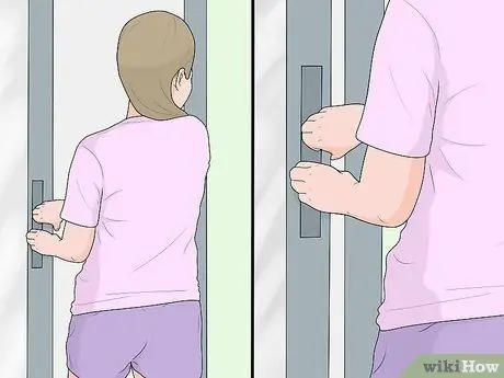 Откройте дверь тихо, шаг 14