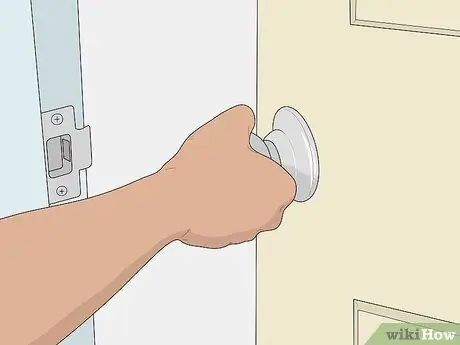 Откройте дверь тихо, шаг 5