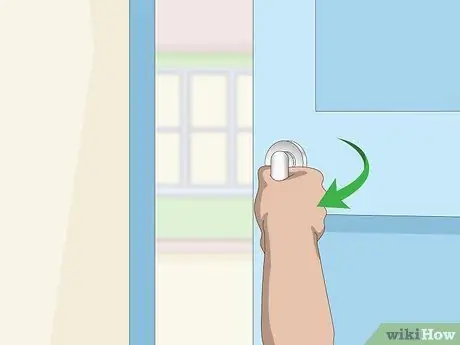 Закрой дверь тихо, шаг 2