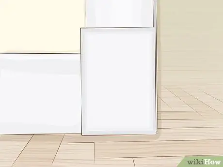 Установить цоколь у двери Шаг 12