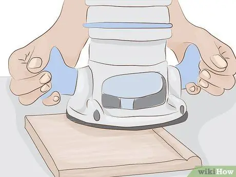 Установка цоколя у двери Шаг 7