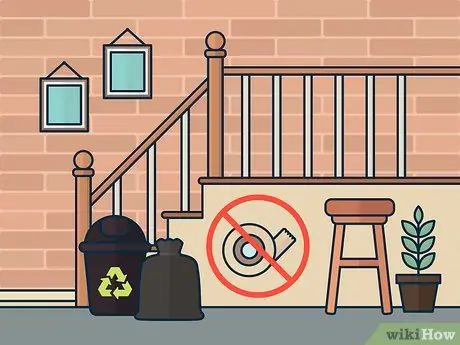 Окрашивание перил Шаг 16