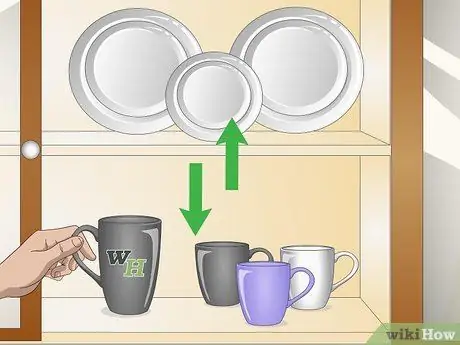 Украшаем кухонные шкафы стеклянными дверцами Шаг 4