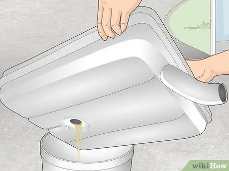 Очистите бензобак Шаг 8