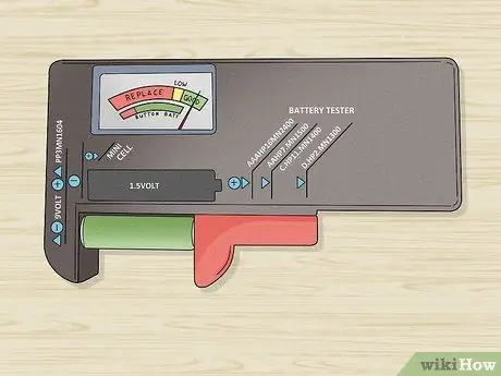 Проверьте свои батареи Шаг 9