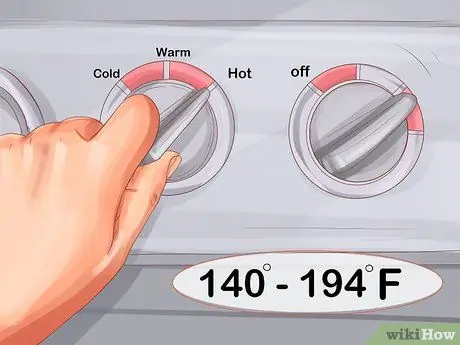 Продезинфицируйте белье, шаг 1