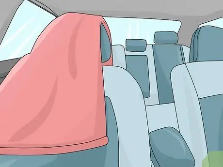 Храните влажное полотенце после похода в спортзал Шаг 11