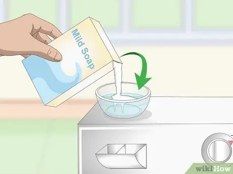 Постирайте флисовую куртку. Шаг 7