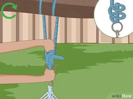 Повесьте кресло-гамак Шаг 4