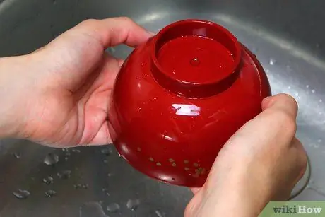Чистка японской лаковой посуды Шаг 3