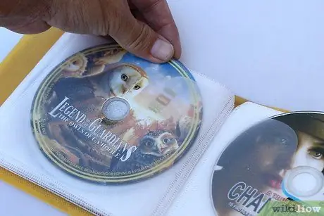 Храните DVD в небольшом пространстве Шаг 6