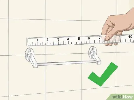 Установите держатель для туалетной бумаги Шаг 3