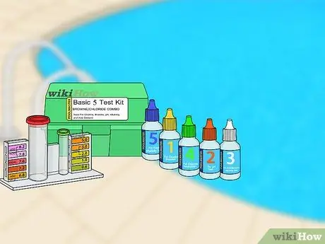 Избавьтесь от зеленой воды в бассейне Шаг 1