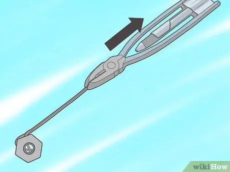 Болты с просверленной головкой стопорной проволоки Шаг 5