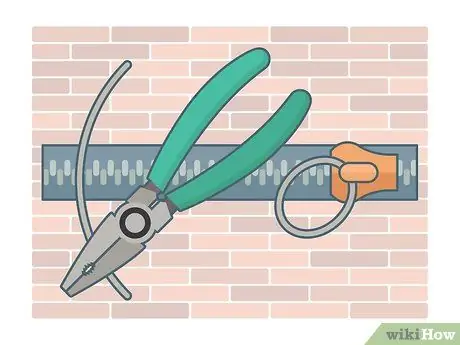 Заменить застежку-молнию Шаг 12