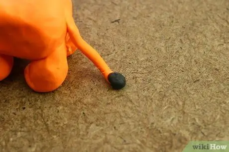 Сделайте стоящего тигра из глины. Шаг 13