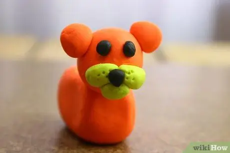 Сделайте стоящего тигра из глины. Шаг 9