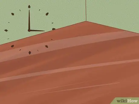 Окрашивание деревянного пола вручную Шаг 9