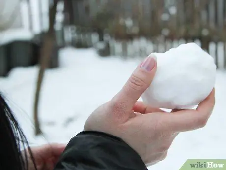 Сделать снежок Шаг 10