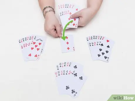 Играть в Big Two, шаг 5 Играть в Big Two, шаг 5