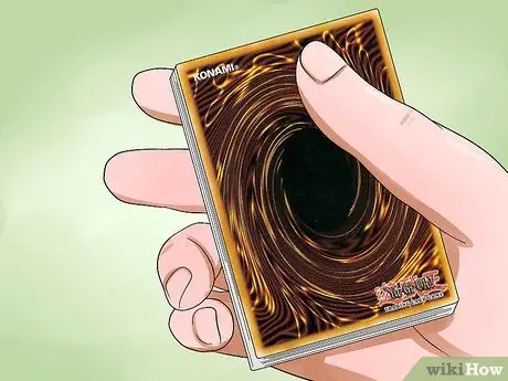 Создайте новичка Yu Gi Oh! Палуба Step 8
