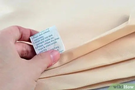 Удаление крови с атласных простыней Шаг 8