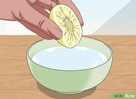 Чистые белые джинсы Шаг 7