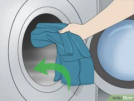 Стирать джинсы вручную, шаг 8