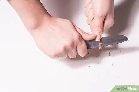Сохраните срезанные цветы дольше с глицерином Шаг 4