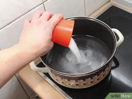 Очистите голландскую духовку Шаг 4