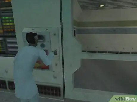 Приступите к игре Half Life, шаг 6