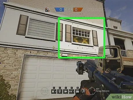 Swing Breach в Rainbow Six Siege, шаг 2