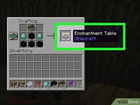 Используйте заколдованные книги в Minecraft Step 7