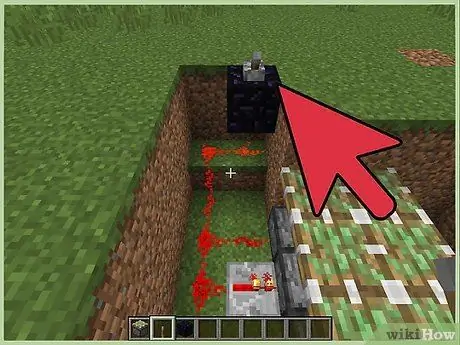Постройте подъемно-поршневой мост в Minecraft, шаг 5